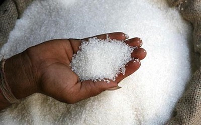 Apostas especulativas interferem no mercado de açúcar que começa semana em alta  