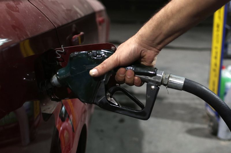 Governo avalia pedido da indústria para taxar importações de etanol no Brasil